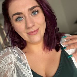 Meet your Posher, Meaghan